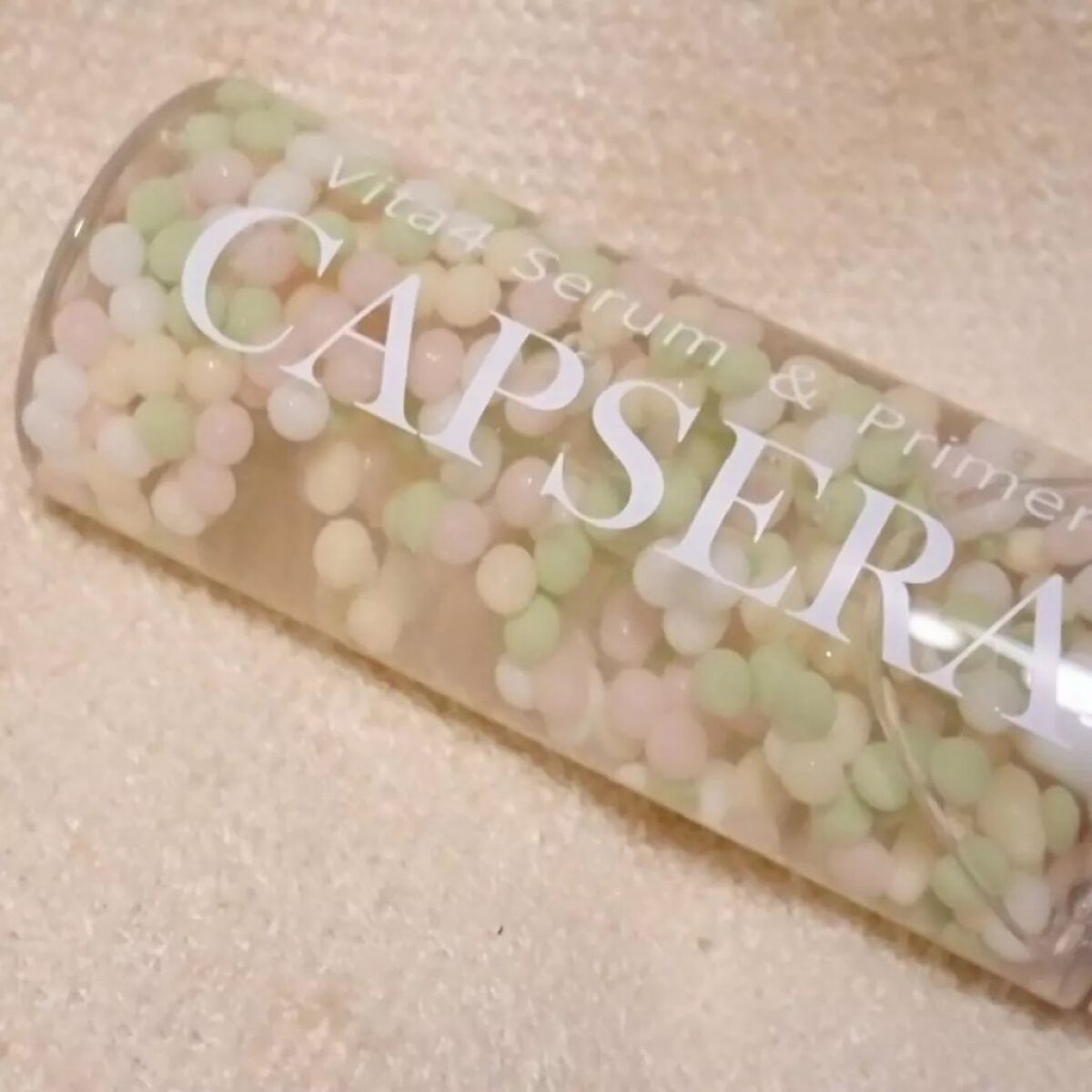 MINMIN on LIPS 「SHF株式会社様より、4色のカプセルに4つのビタミンとコントロ..」(3枚目)