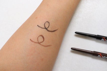 BORN TO BE マッドプルーフ ペンシルライナー/A’pieu/ペンシルアイライナーを使ったクチコミ(4枚目)