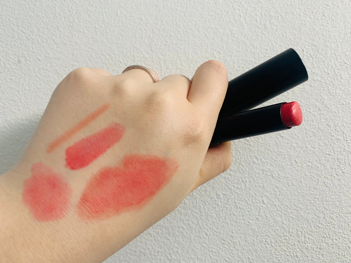 ラスティング フィニッシュ オイルモイスト ティント C/リンメル ロンドン/リップティントを使ったクチコミ(6枚目)