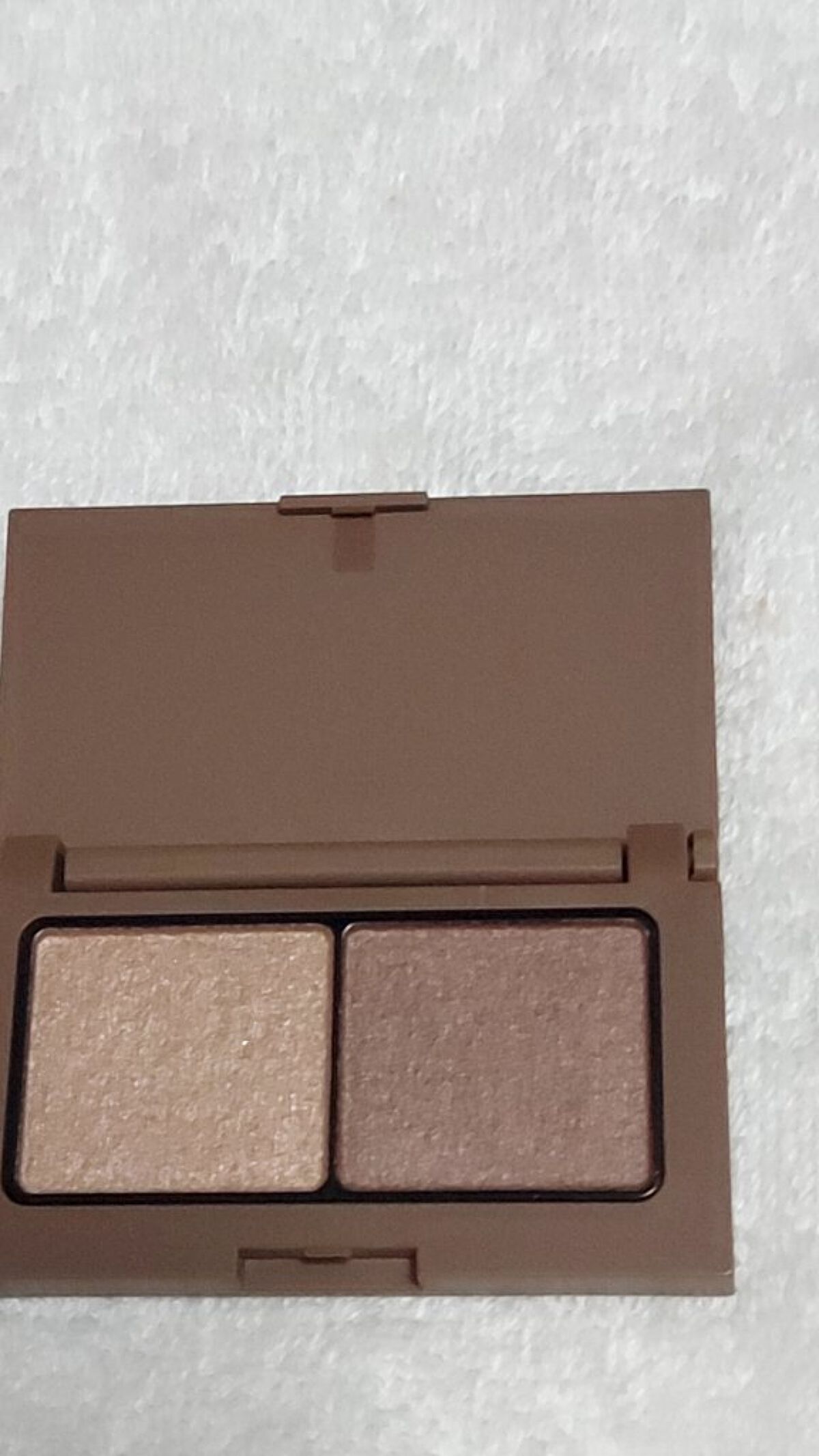 お餅 on LIPS 「エテュセアイエディション03これからの時期に使えると思って購入..」(2枚目)