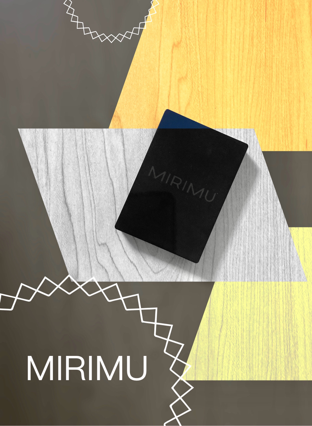 MIRIMU
アイブロウパウダー
<ナチュラルブラウン>
ブルベ夏、冬、イエベ秋向けだそうです。

1000円以下にはみえない感じのシンプルな
大人っぽいパケです☺️

お店で購入すると、どのパソカ向けか記載が
あると思います。
色で遊びた