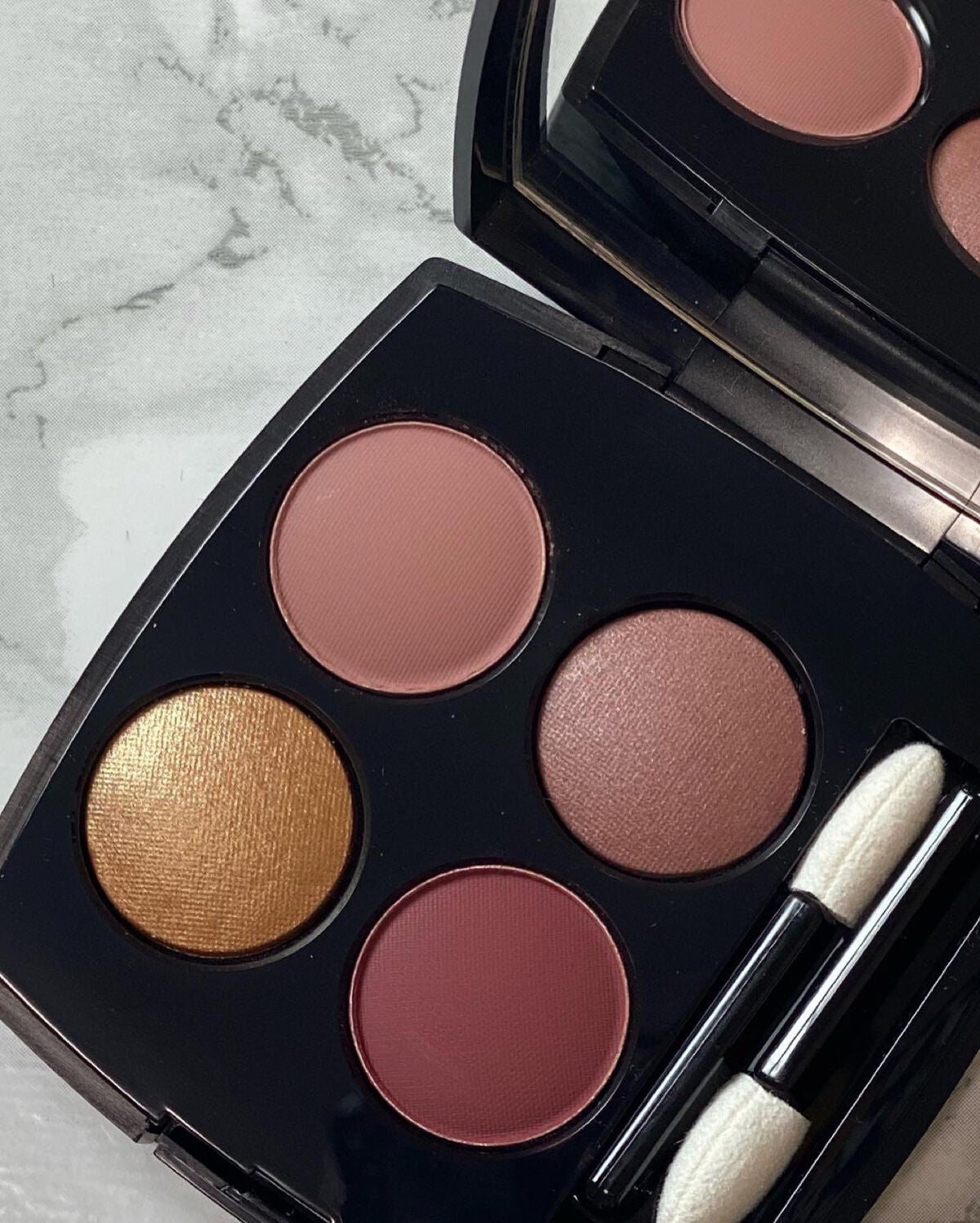 レ キャトル オンブル/CHANEL/アイシャドウパレットを使ったクチコミ(5枚目)