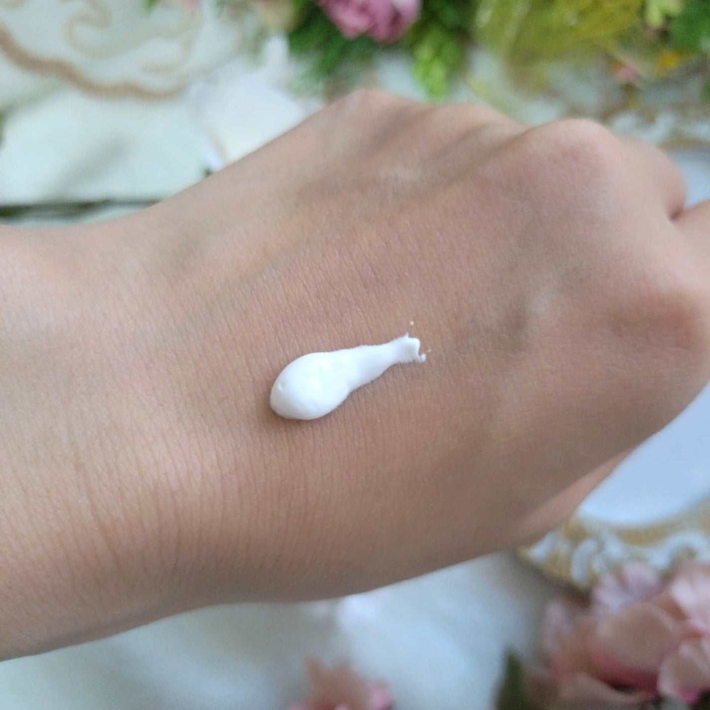 いろ on LIPS 「イルソ×エスターバニーコラボトーンアップクリーム@ilso_o..」(5枚目)