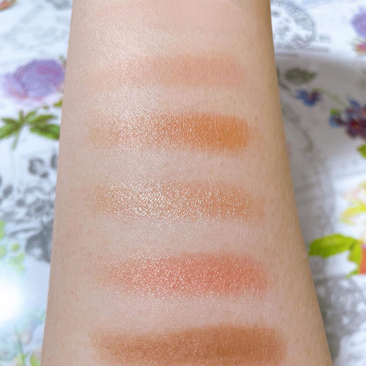 アイカラーパレット/heme/アイシャドウパレットを使ったクチコミ（2枚目）