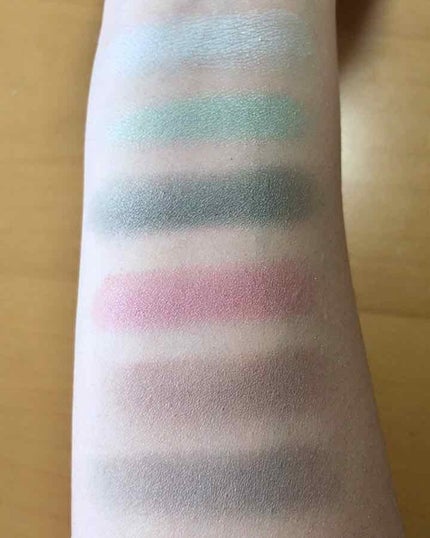 12色アイシャドウパレット/LOUJENE/アイシャドウパレットを使ったクチコミ(4枚目)