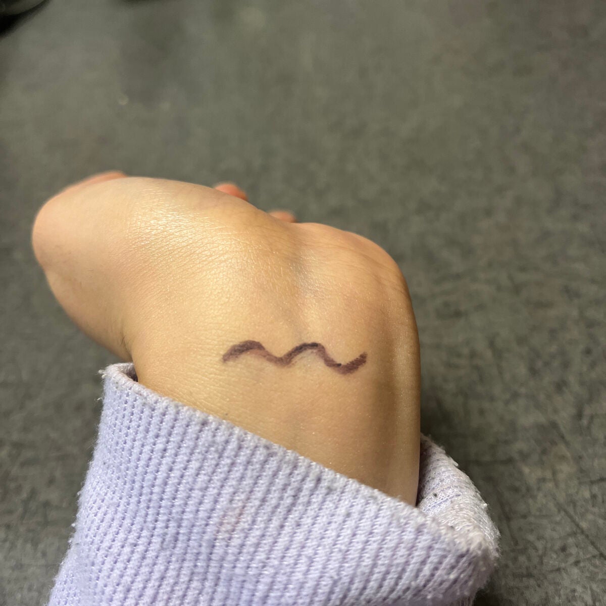 「密着アイライナー」クリームペンシル/デジャヴュ/ペンシルアイライナーを使ったクチコミ(1枚目)