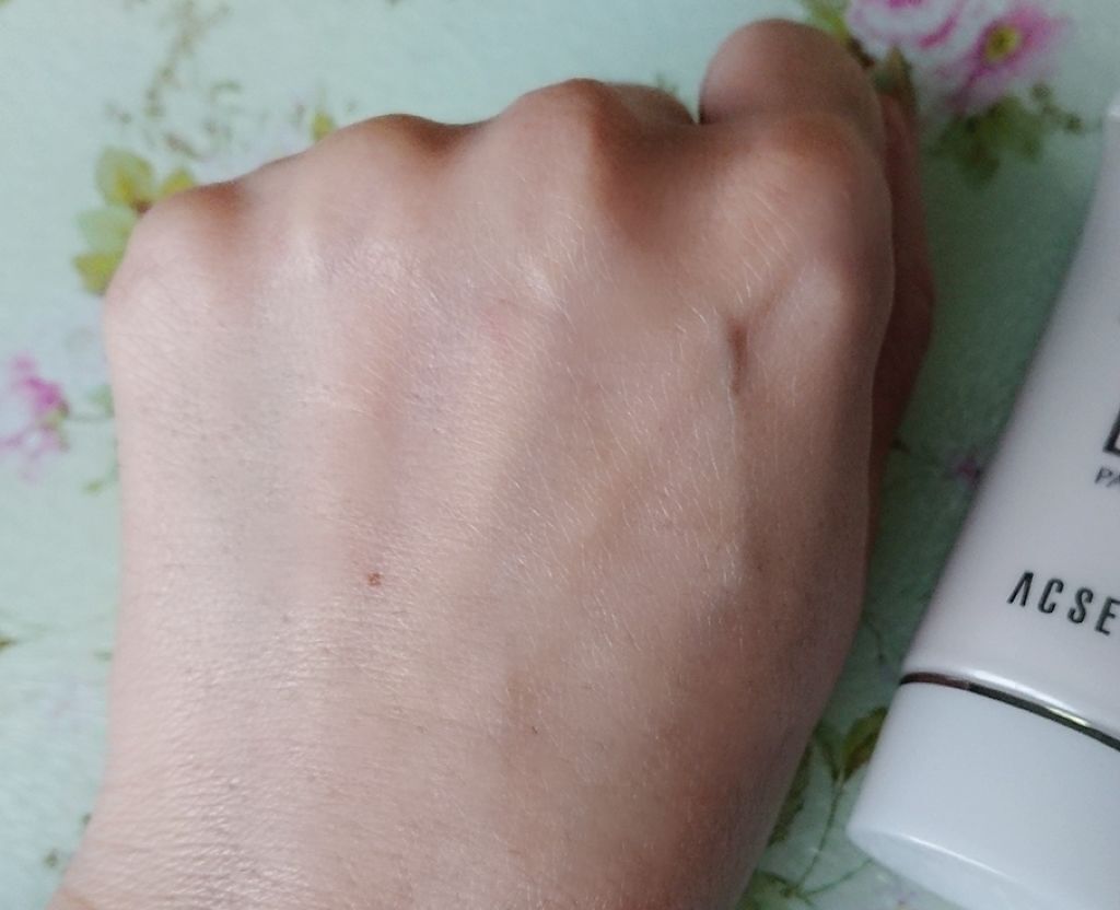 スーパーサンシールド ブライトフィット/ACSEINE/日焼け止めミルクを使ったクチコミ(4枚目)