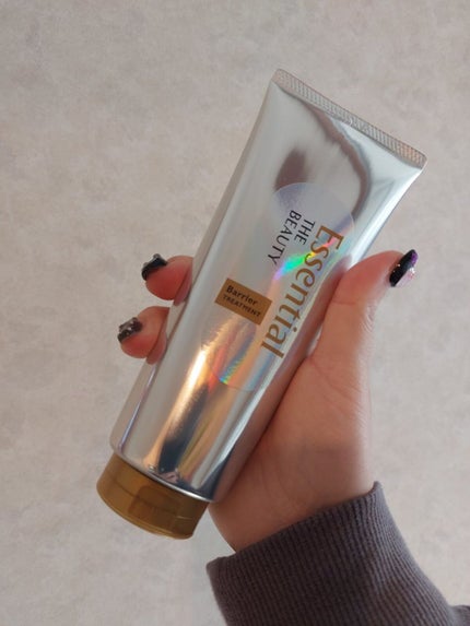 髪のキメ美容バリアトリートメント/エッセンシャル/洗い流すヘアトリートメントを使ったクチコミ(2枚目)