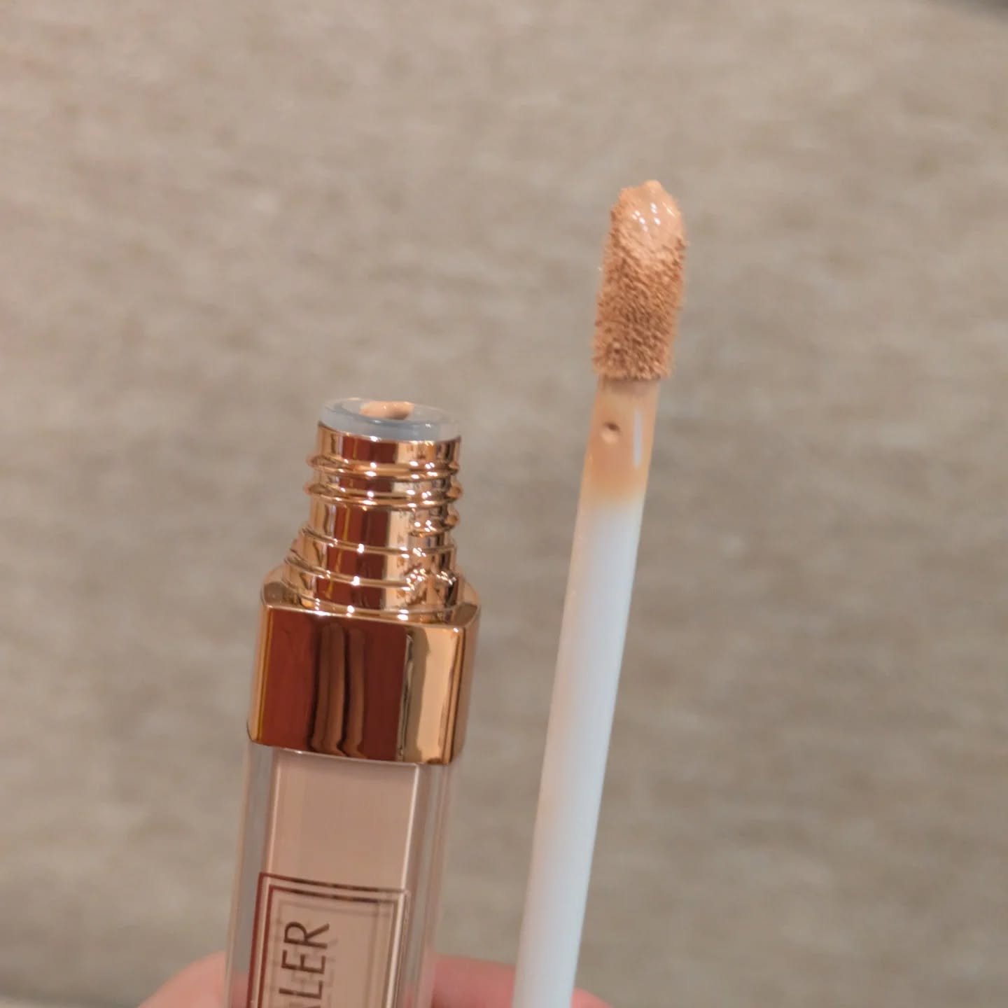 カリプソ マジックコンシーラー/カリプソ/コンシーラーを使ったクチコミ（2枚目）