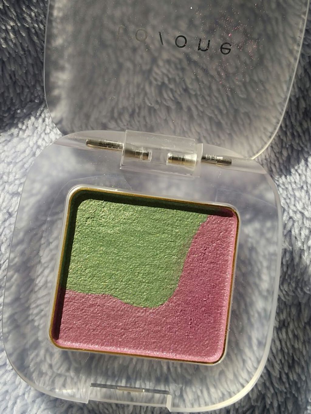 ペタル フロート アイシャドウ 05 FLOWER MYTH/to/one/アイシャドウパレットを使ったクチコミ（2枚目）