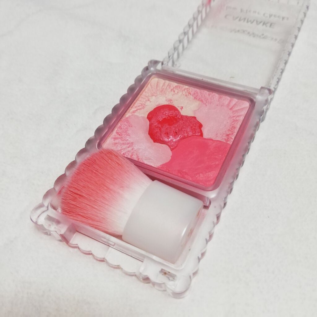 グロウフルールチークス/キャンメイク/パウダーチークを使ったクチコミ（2枚目）