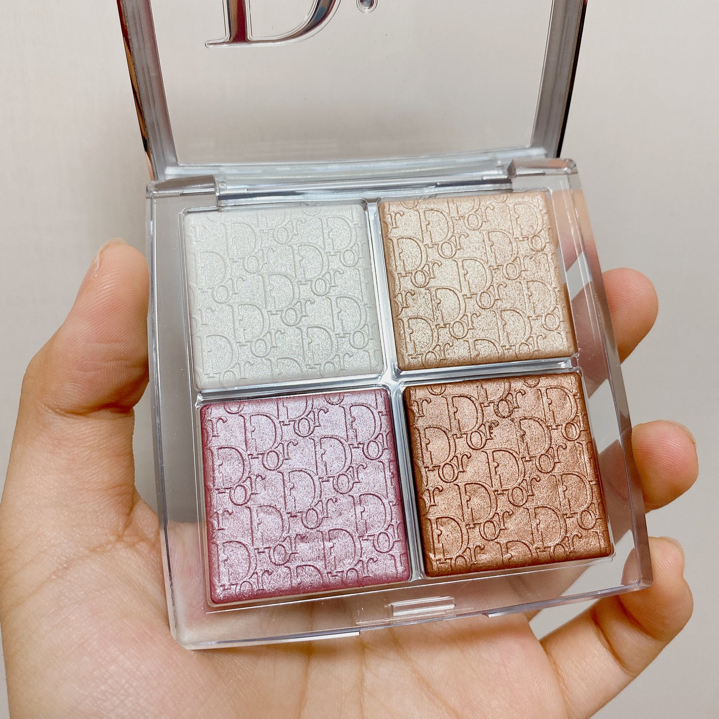 ディオール バックステージ フェイス グロウ パレット/Dior/ハイライトを使ったクチコミ(2枚目)