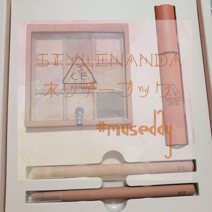 3CE HOLIDAY BOOK Ⅱ/3CE/メイクアップキットを使ったクチコミ(1枚目)