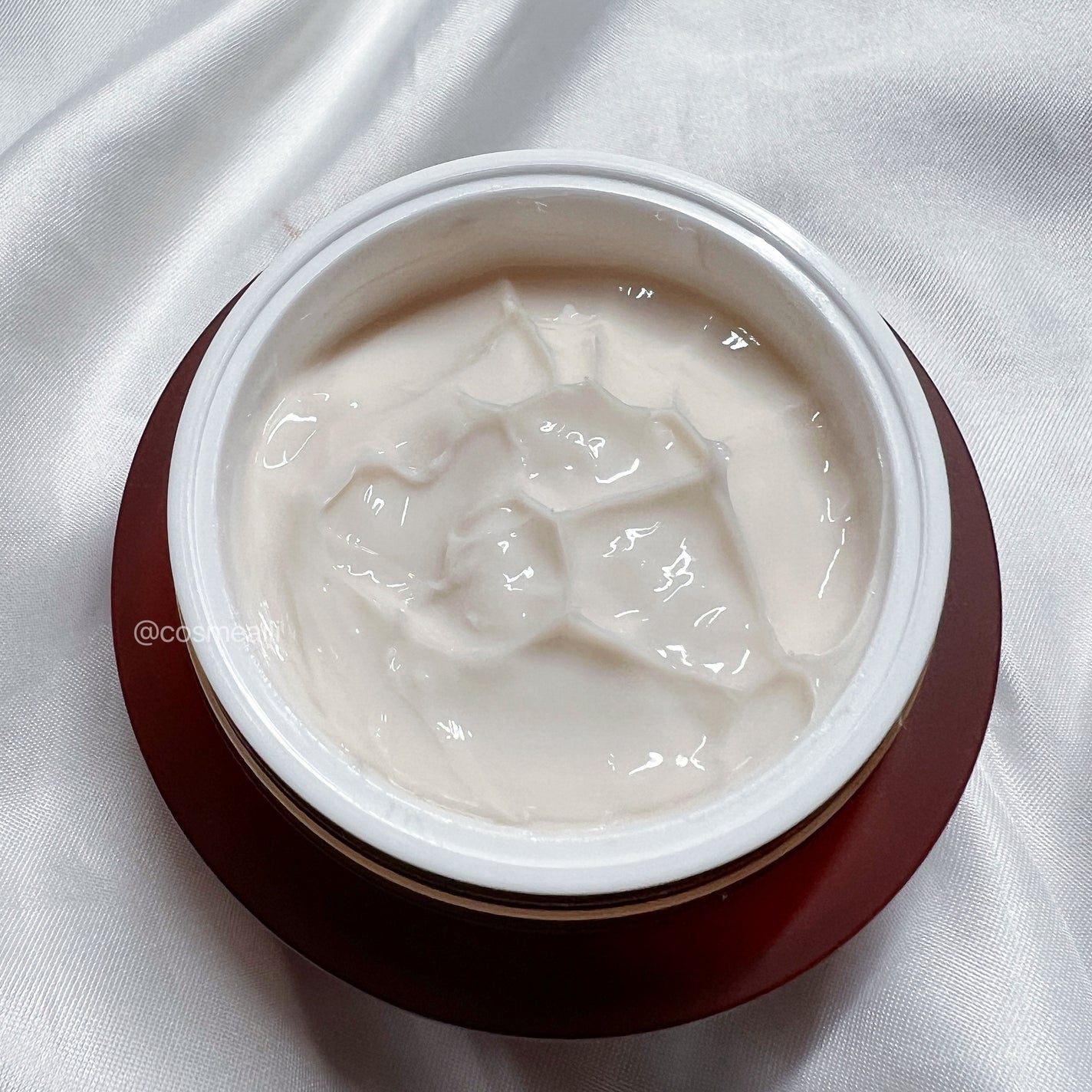 ベラ アルティメットエージ ネッククリーム/VELLA/フェイスクリームを使ったクチコミ(5枚目)