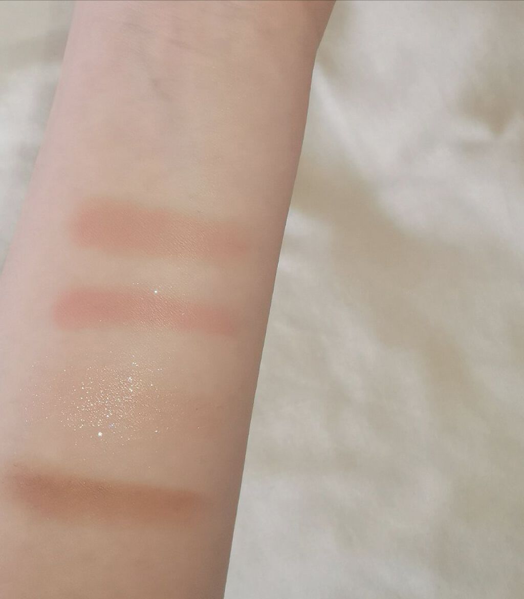 ジューシーラスティングティント/rom&nd/リップティントを使ったクチコミ（2枚目）