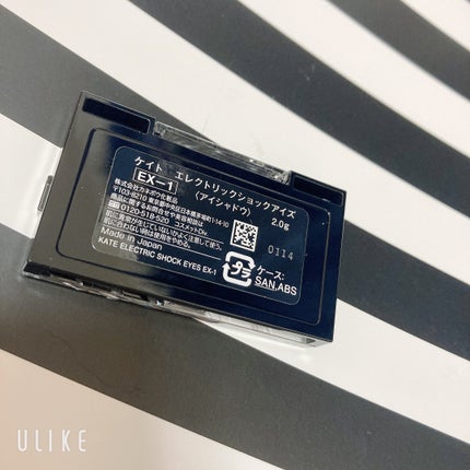 エレクトリックショックアイズ /KATE/アイシャドウパレットを使ったクチコミ(4枚目)