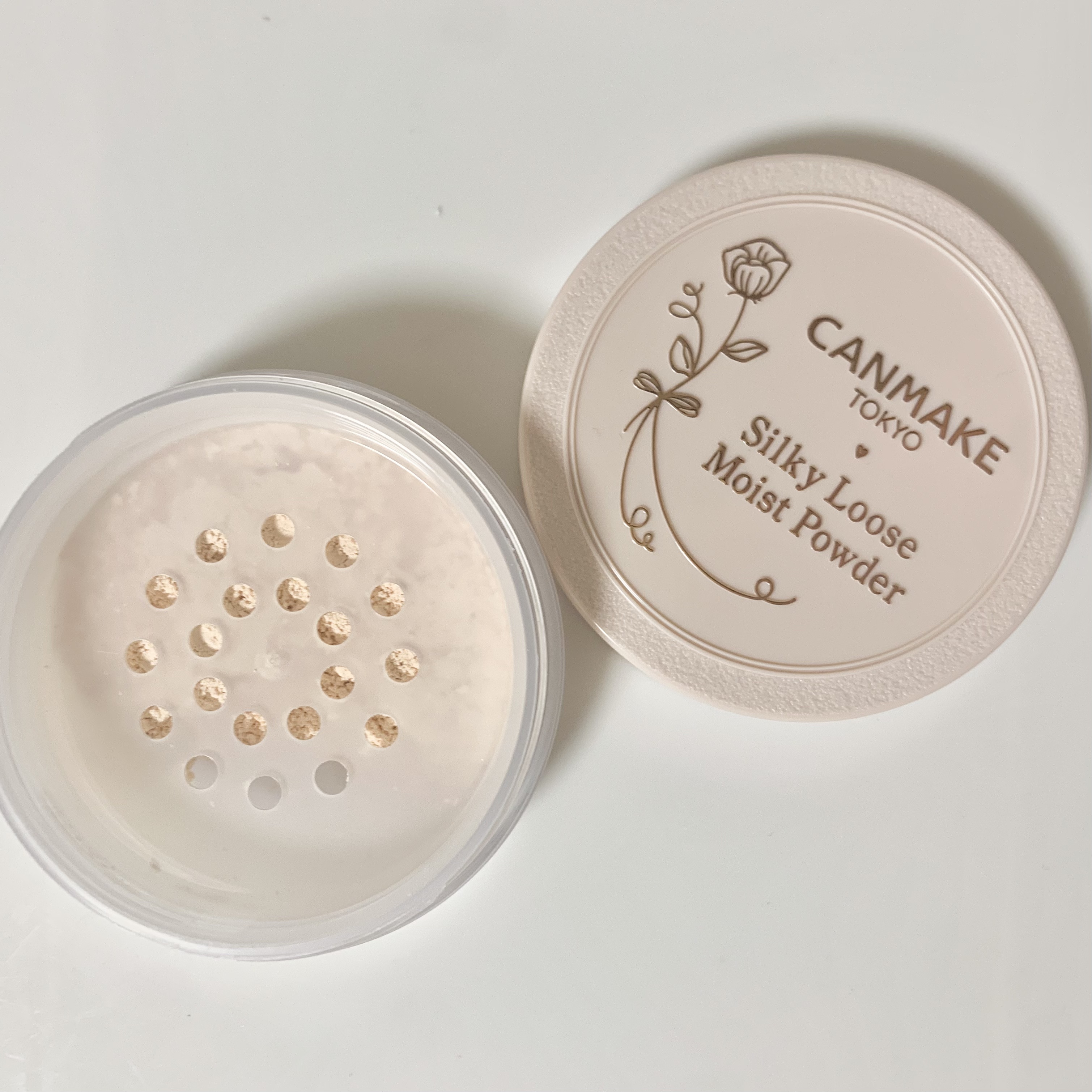 シルキールースモイストパウダー/キャンメイク/ルースパウダーを使ったクチコミ（2枚目）