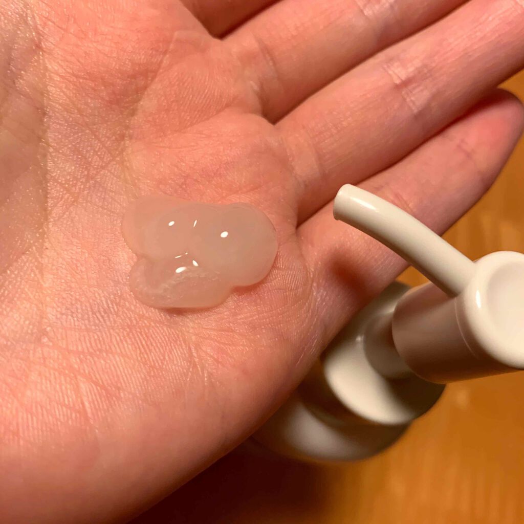 メディプラス ホワイティクリアゲルのクチコミ「梅雨に入りましたが、今からでもしっかり行いたいシミケア。
今回は一本で、未来のシミを作らせない.....」（2枚目）