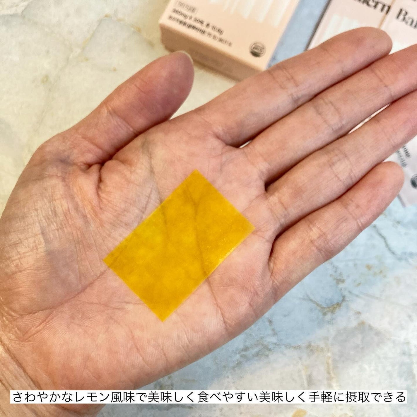 エリー on LIPS 「韓国のオンラインモールNAVERで1位を獲得!韓国で人気フィル..」(4枚目)