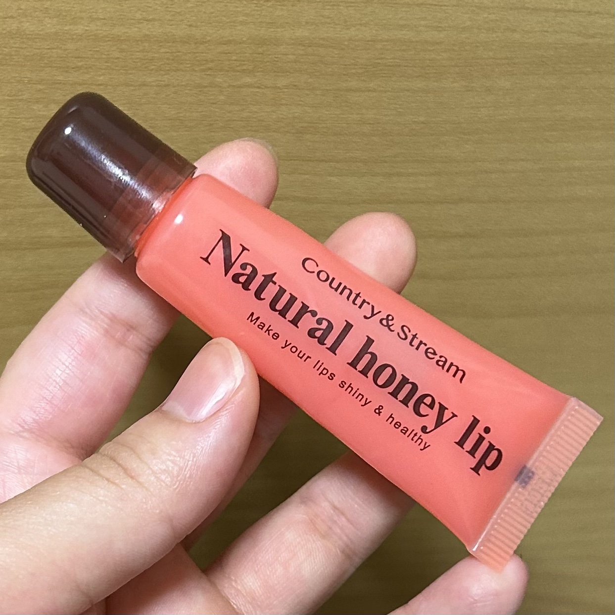ハニーフルリップ もも色ボリューム/カントリー&ストリーム/リップ美容液を使ったクチコミ（1枚目）