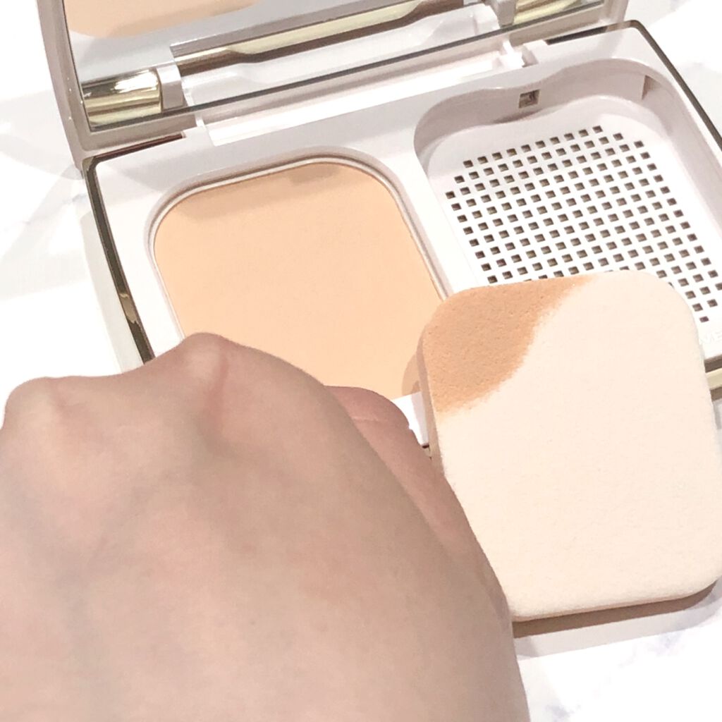 シルキー フィット/COVERMARK/パウダーファンデーションを使ったクチコミ（3枚目）