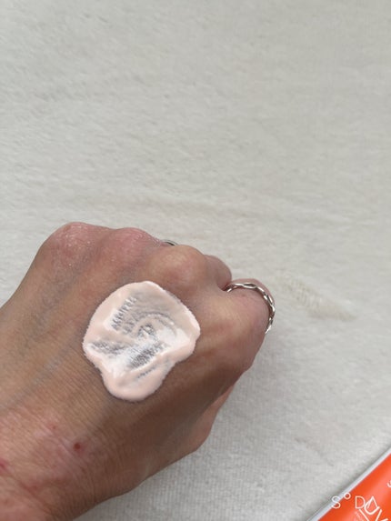 PDRNデューイートーンアップサンスクリーン/Genabelle/日焼け止めミルクを使ったクチコミ(5枚目)