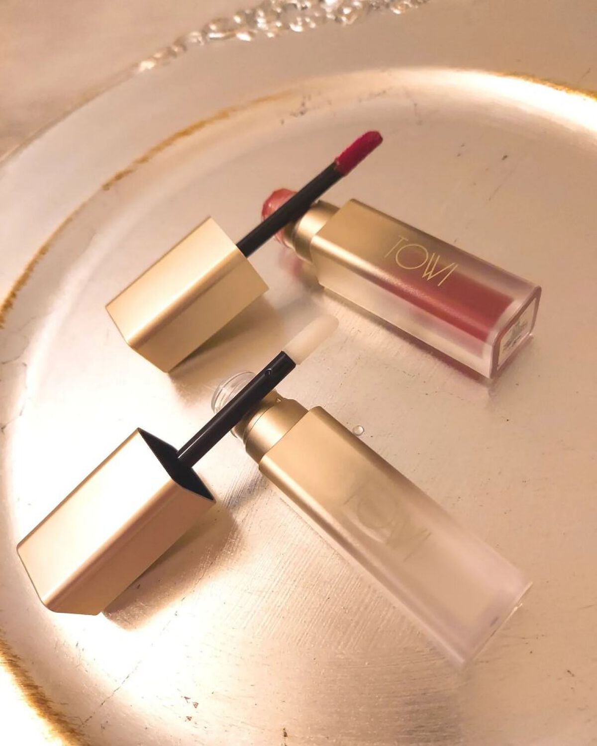 シアーリップティント 02 曖昧〈rose brown〉/TOWI/リップティントを使ったクチコミ（1枚目）