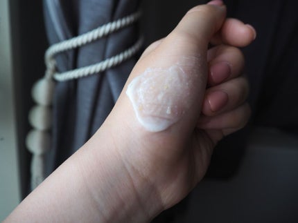 ボディウォッシュ マイルドスクラブイン/Lala Vie/ボディスクラブを使ったクチコミ(3枚目)