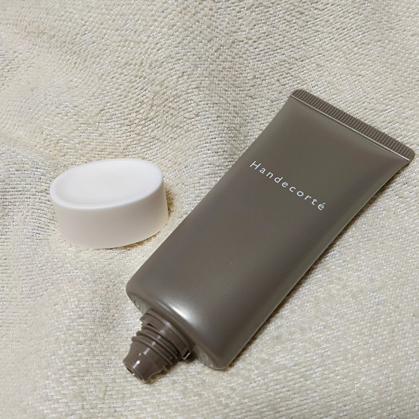 ハンデコルテ/キユートピア/ネック・デコルテケアを使ったクチコミ（3枚目）