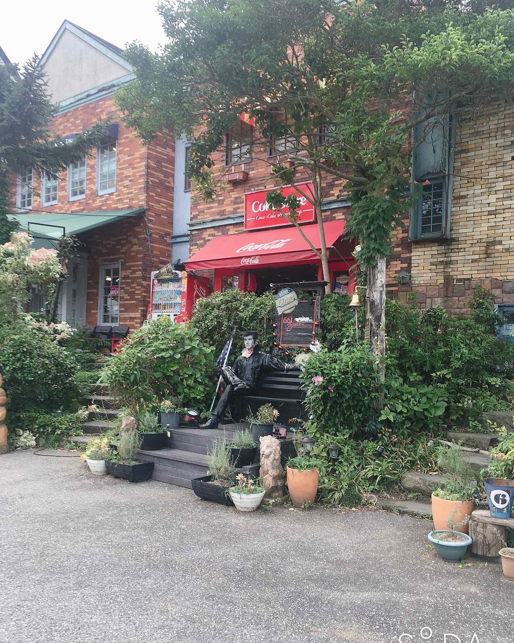 ããŒããð¥ on LIPS ãåç»å ŽããŒããð¥ã§ãã
ãŒãåæçš¿ãšããããšã§èªå·±ç޹ä»ãããããš..ãïŒ1æç®ïŒ