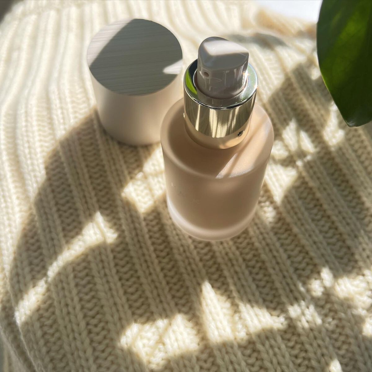 RMK リクイドファンデーション フローレスカバレッジ/RMK/リキッドファンデーションを使ったクチコミ(3枚目)