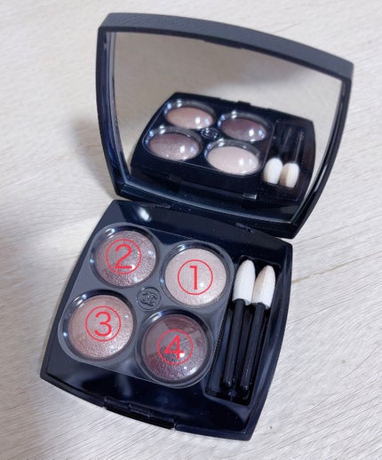 レ キャトル オンブル/CHANEL/アイシャドウパレットを使ったクチコミ(3枚目)