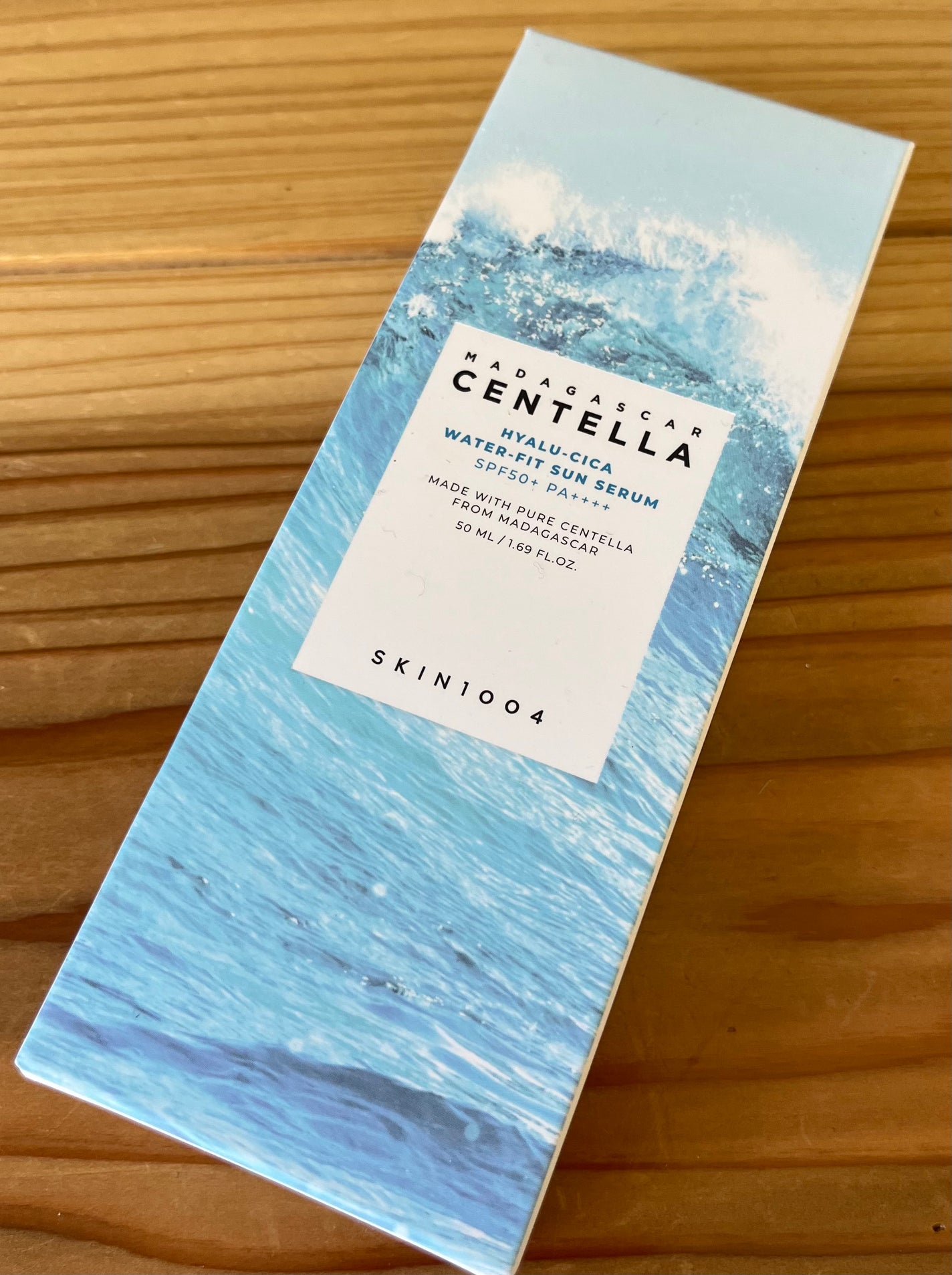 neco on LIPS 「サラッとしていてベタつかない。のびもよく塗りやすい。日焼け止め..」(3枚目)