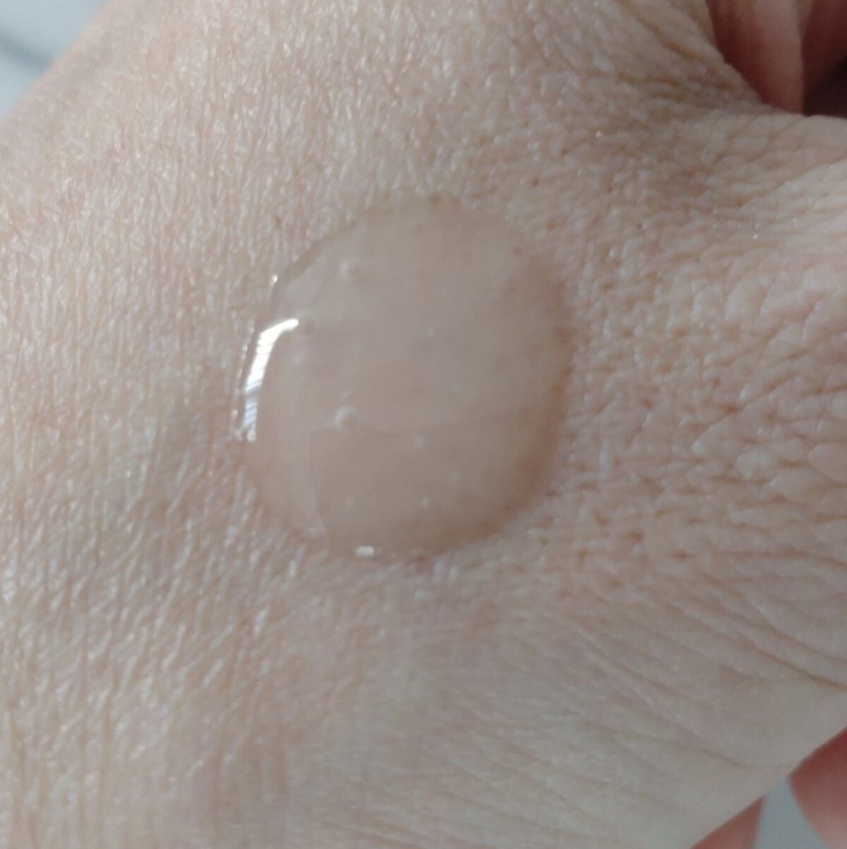 ホワイトロジスト ネオジェネシス ブライトニング コンセントレイト/DECORTÉ/美容液を使ったクチコミ(3枚目)