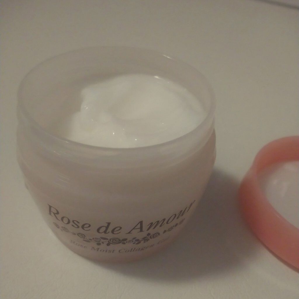 ローズドアムール ローズモイストコラーゲンゲル/GR/オールインワン化粧品を使ったクチコミ（2枚目）