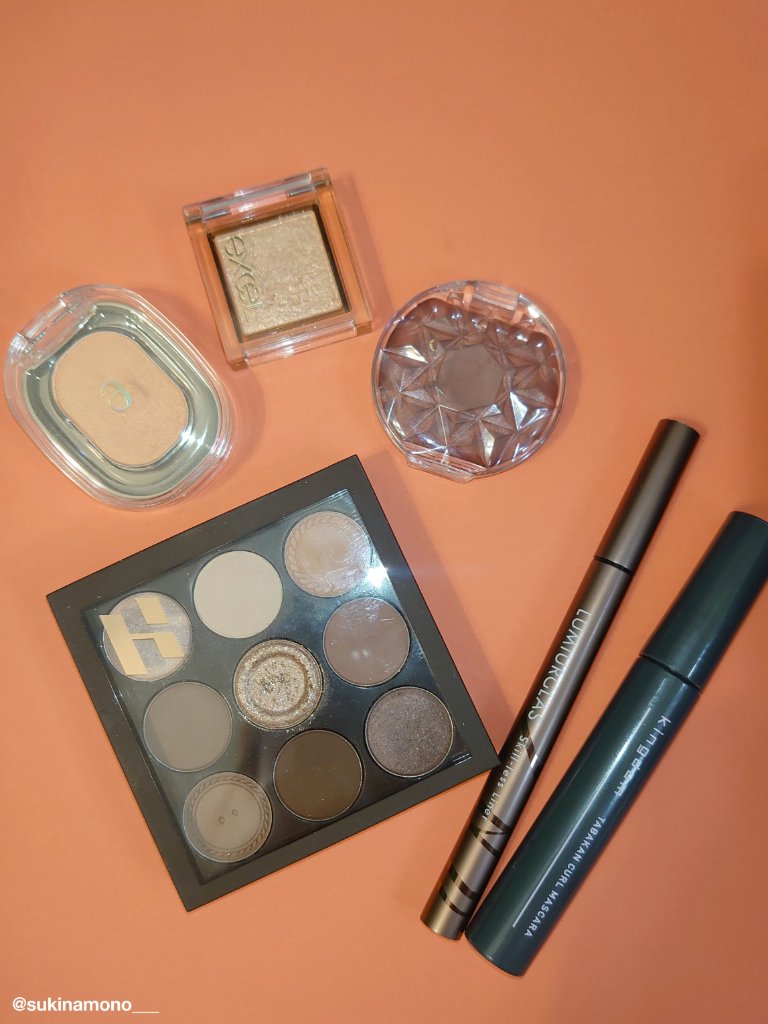 アイプランナー/excel/単色アイシャドウを使ったクチコミ（3枚目）