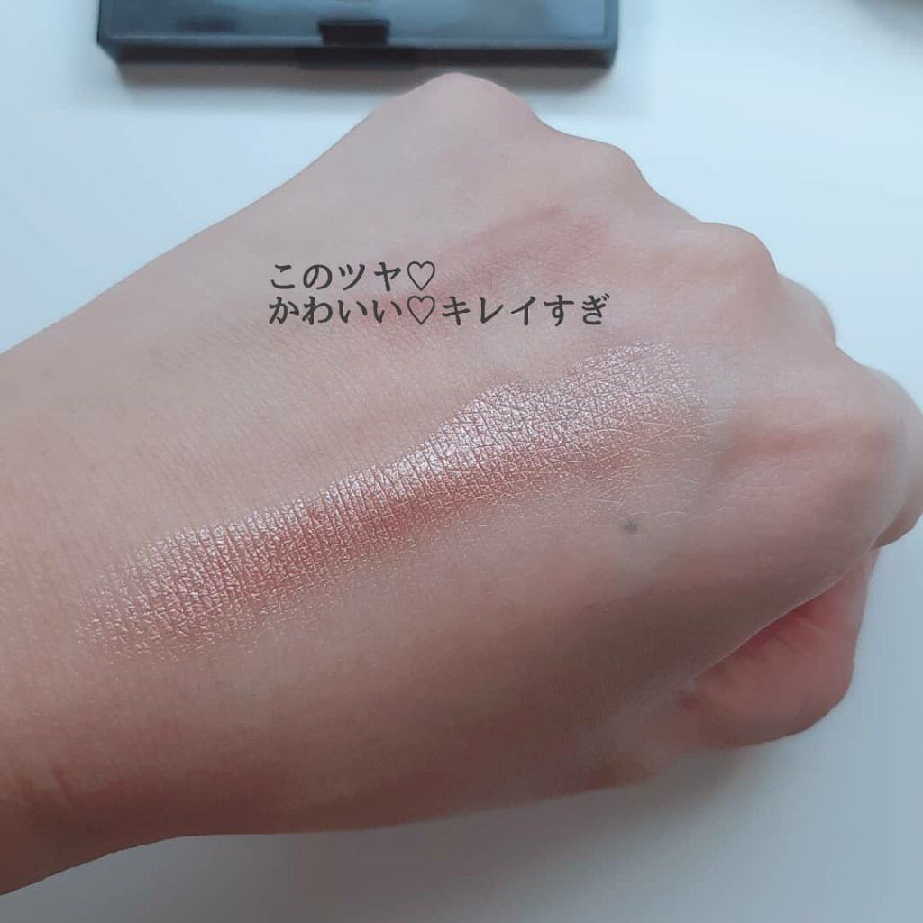 フェイスイルミネーター/ローラ メルシエ/パウダーハイライトを使ったクチコミ(4枚目)