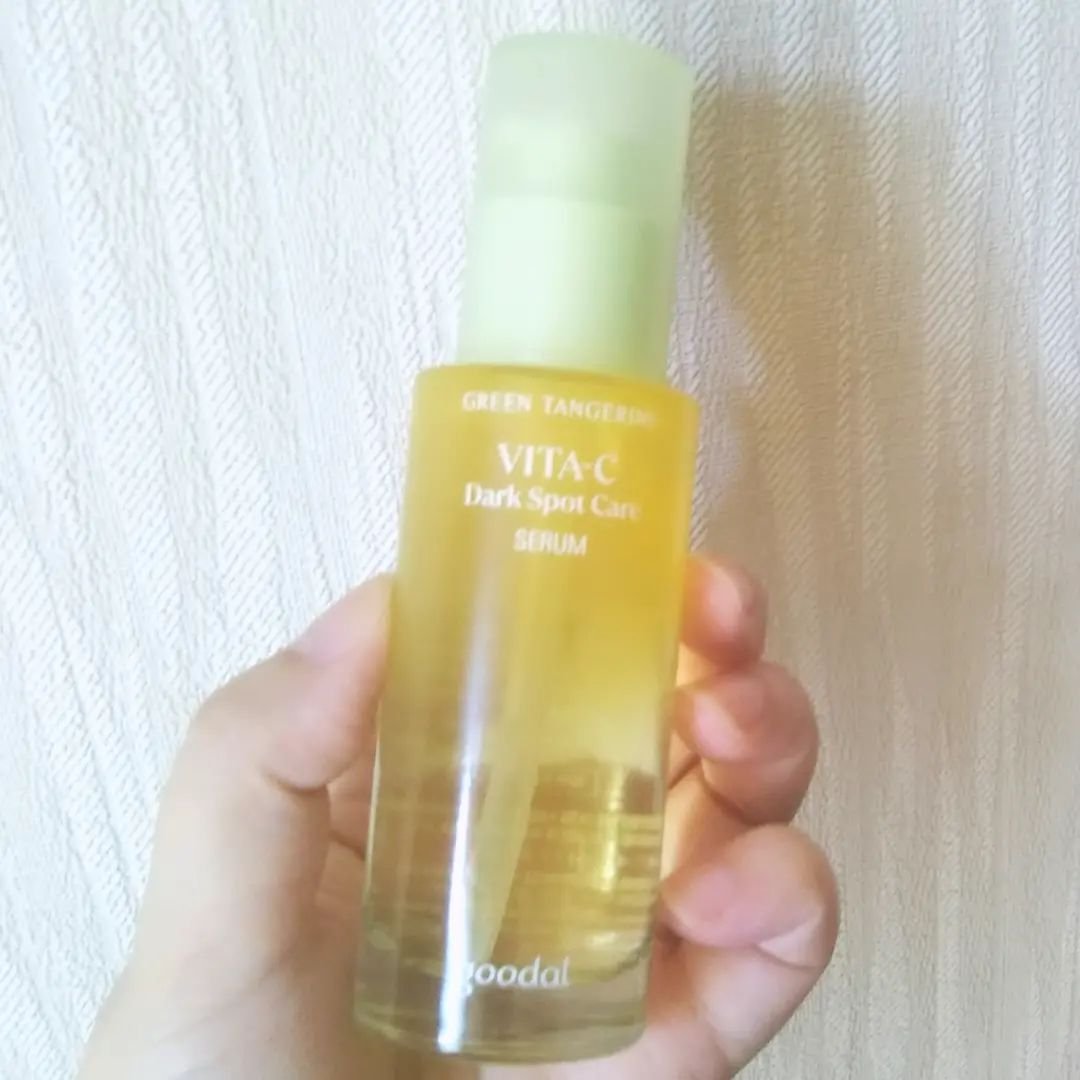 グリーンタンジェリン ビタC ダークスポットケアセラム/goodal/美容液を使ったクチコミ（2枚目）