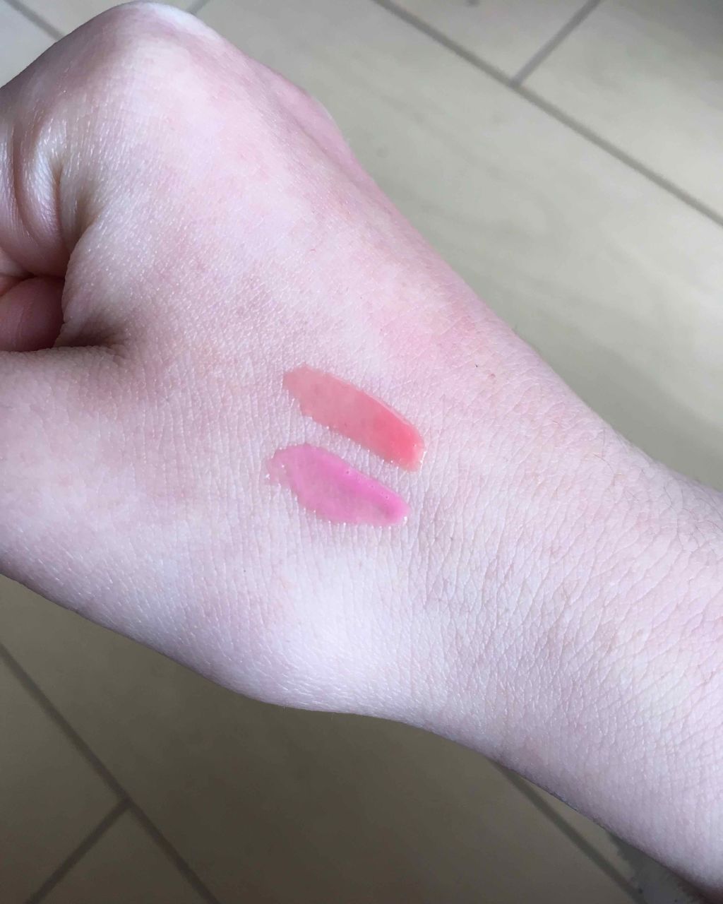 Blooming Kitty リップグロス/DAISO/リップグロスを使ったクチコミ（2枚目）