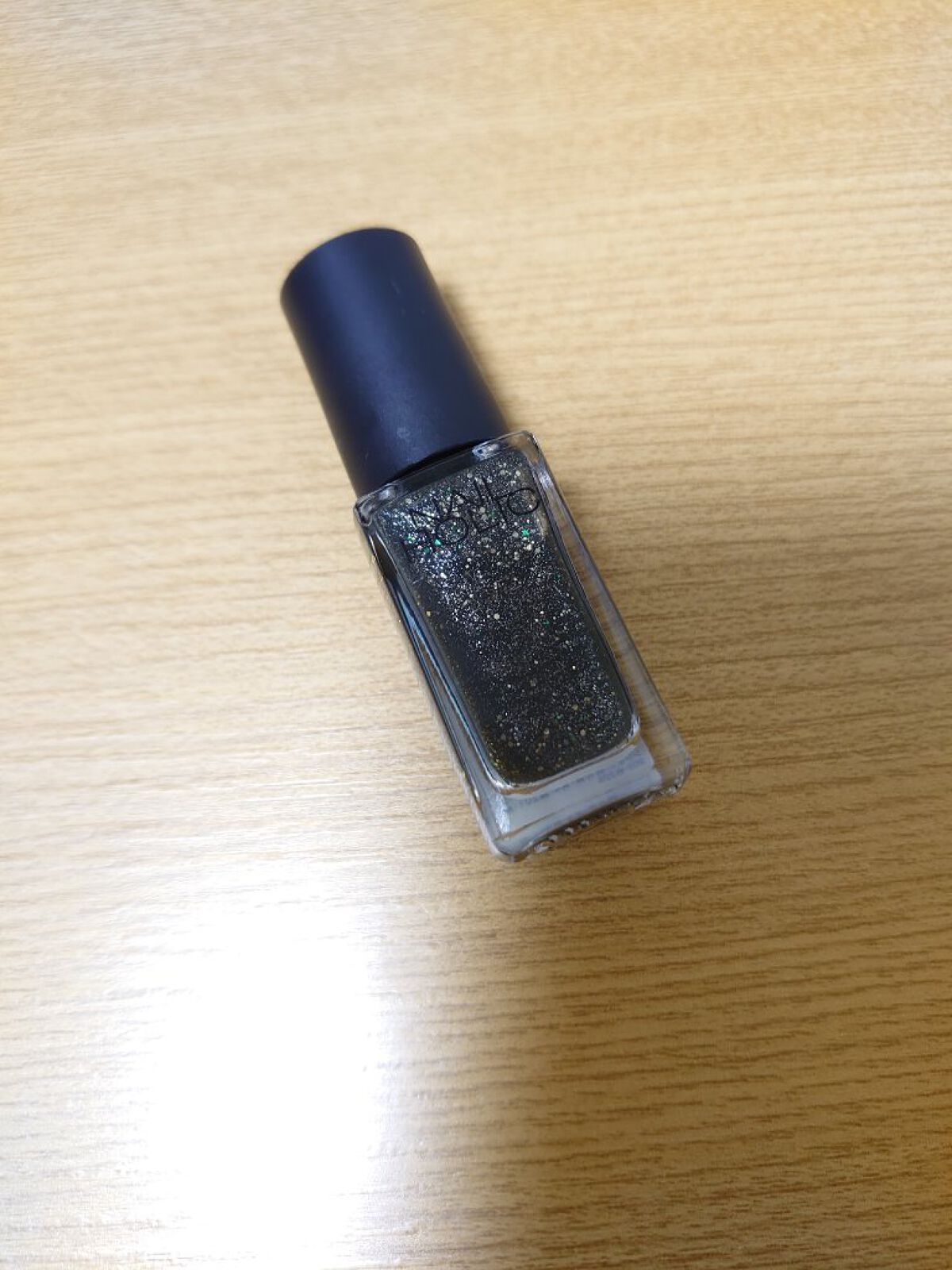 ネイルホリック Jungle Glitter BK032/ネイルホリック/マニキュアを使ったクチコミ（1枚目）