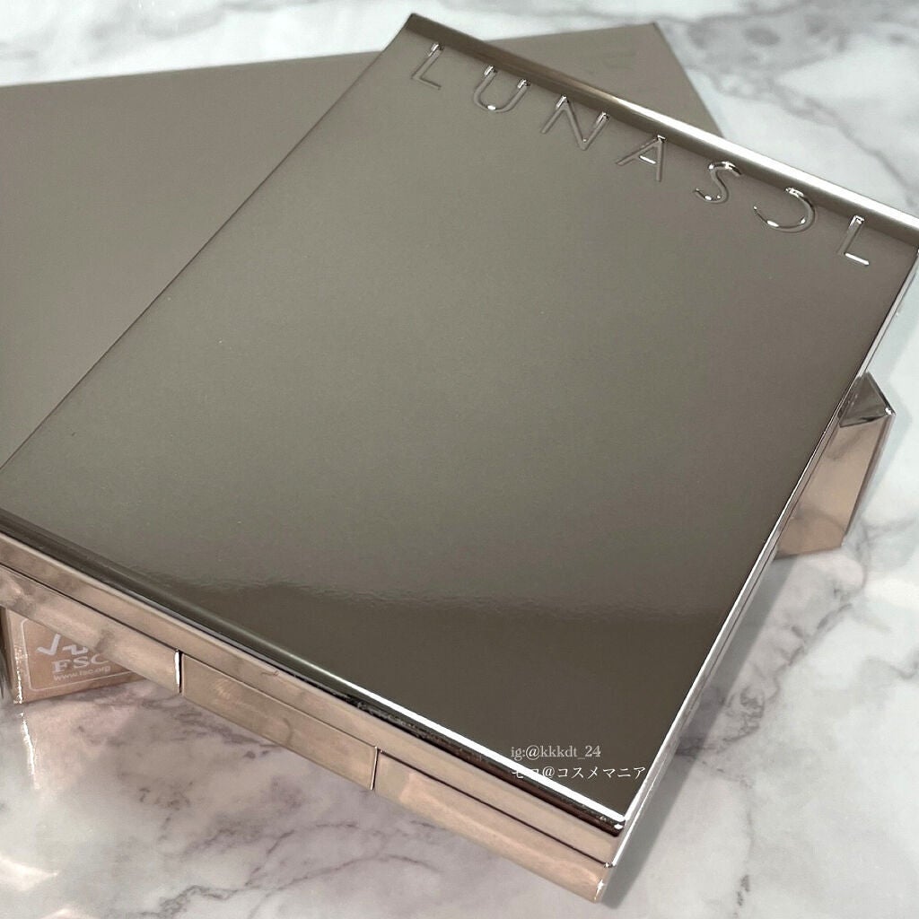 アイカラーレーション/LUNASOL/アイシャドウパレットを使ったクチコミ(2枚目)