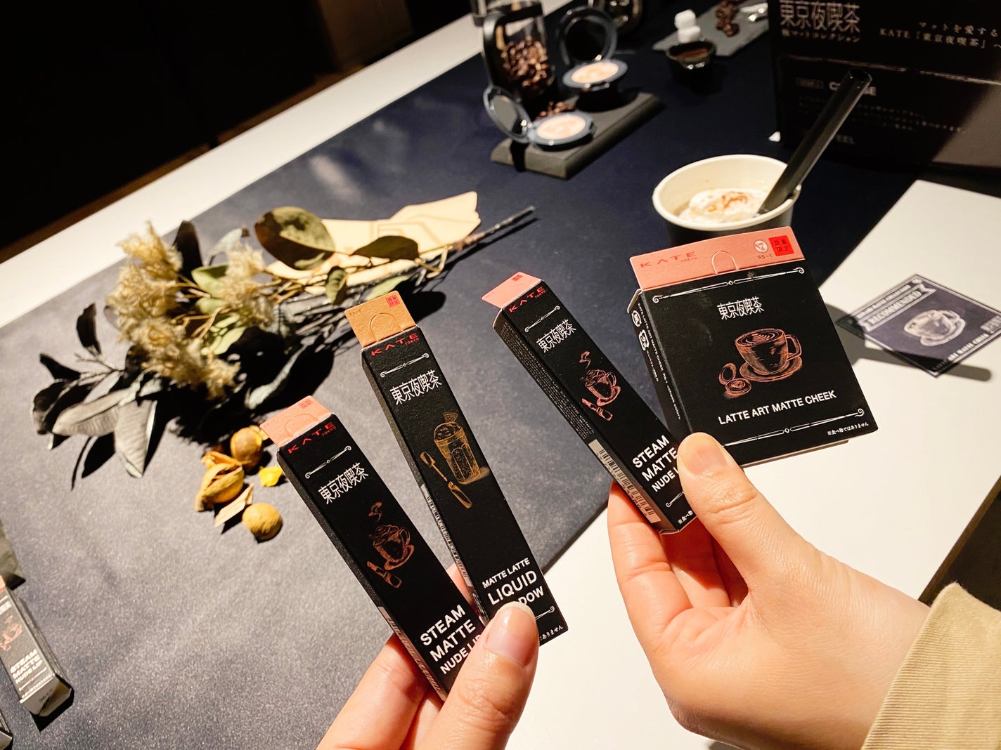 マットラテリキッドシャドウ/KATE/リキッドアイシャドウを使ったクチコミ(2枚目)