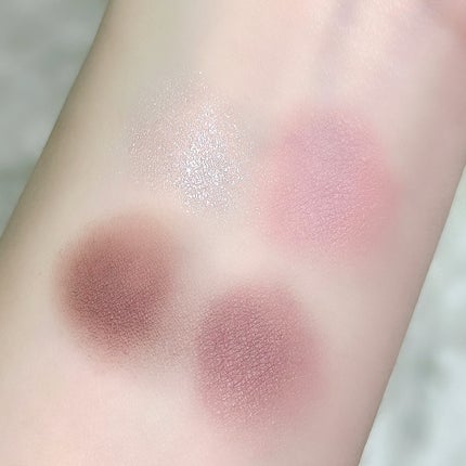 シルキースフレアイズ(マットタイプ)/キャンメイク/アイシャドウパレットを使ったクチコミ(4枚目)