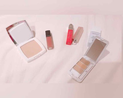 ル ブラン コンパクト ラディアンス 12 ベージュ ロゼ / CHANEL ル ブラン コンパクト ラディアンス 12 ベージュ ロゼ / CHANEL