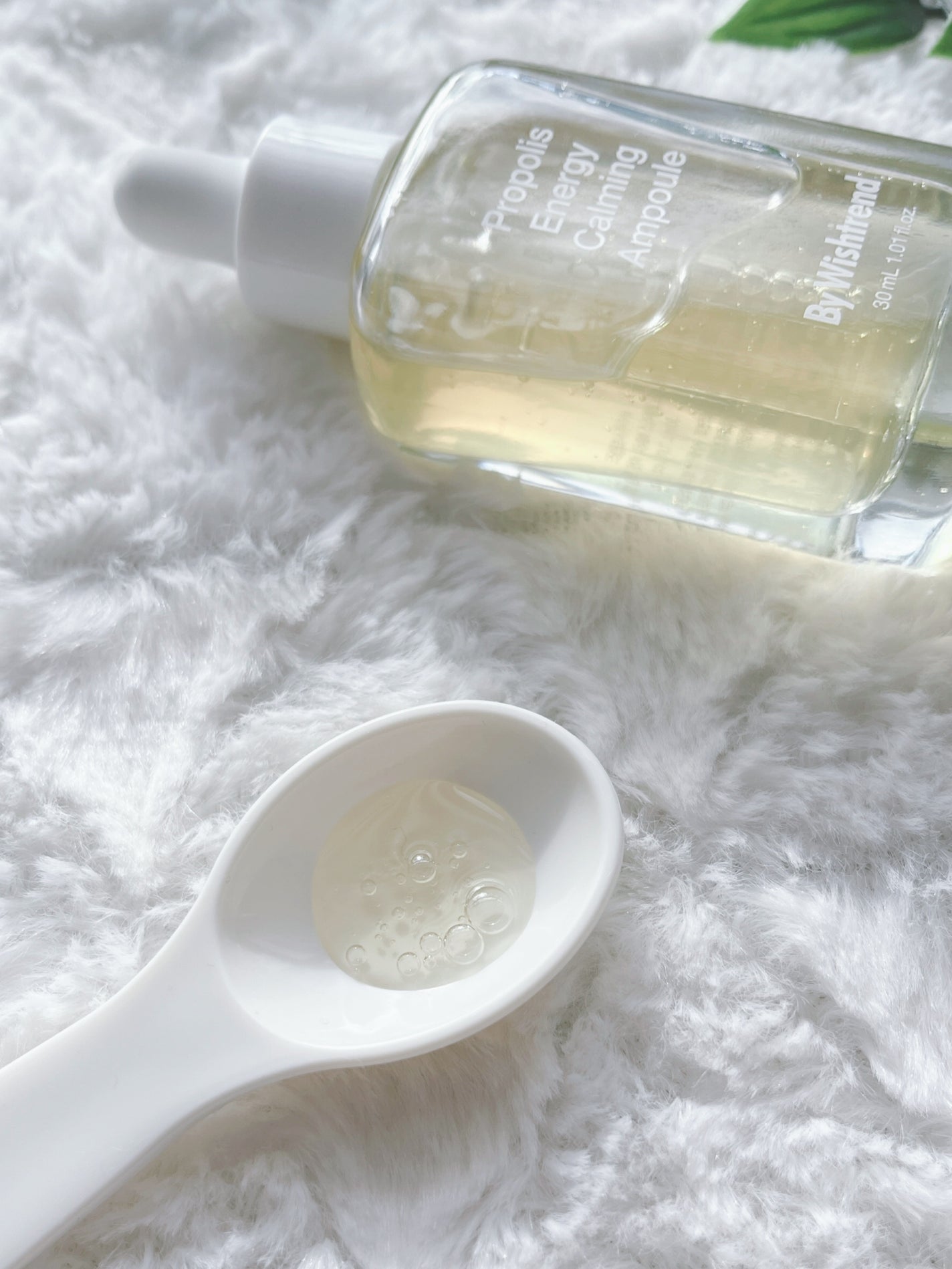 プロポリスエナジーカーミングアンプル/By Wishtrend/美容液を使ったクチコミ(2枚目)