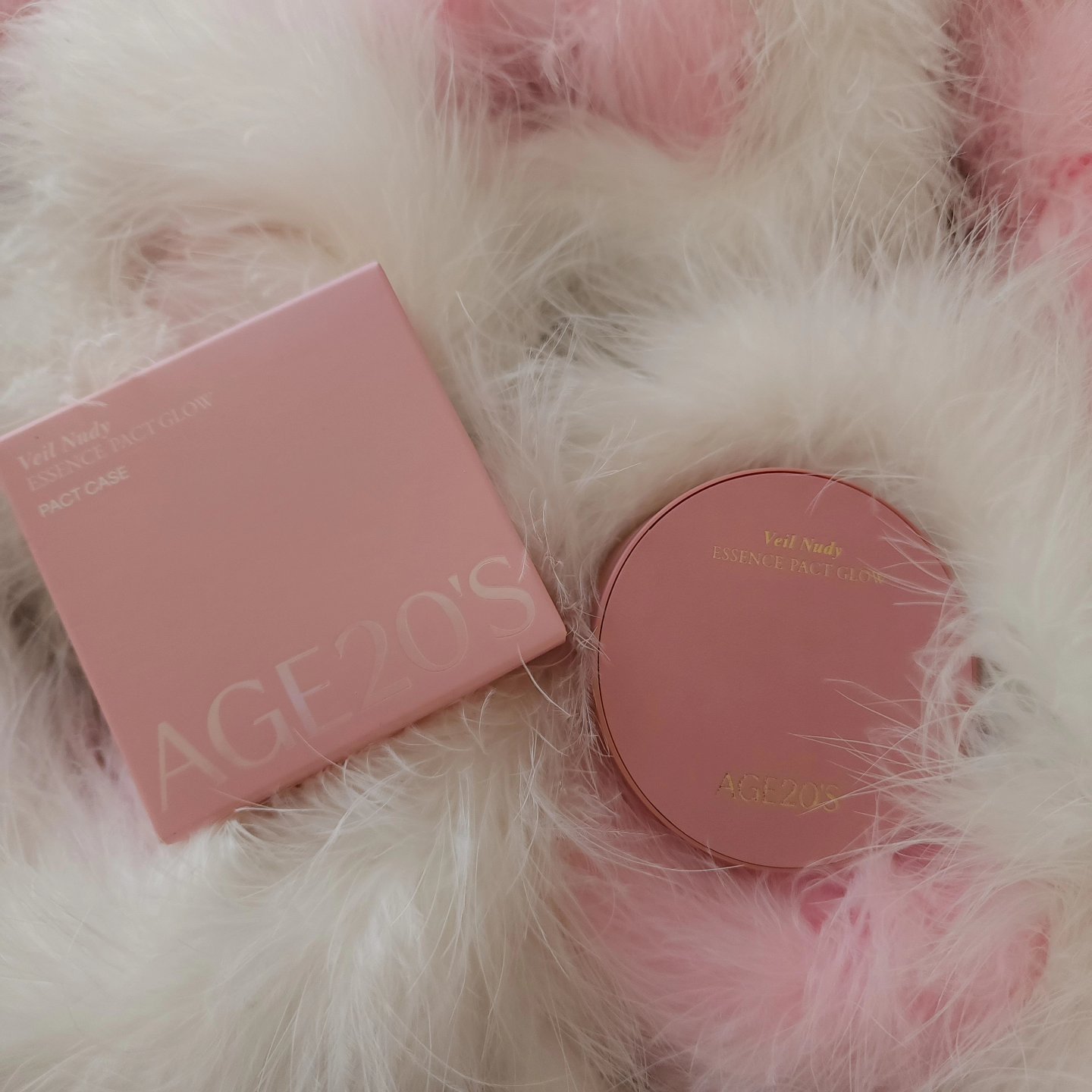 ヴェールヌーディ エッセンスパクトグロウ/AGE20’s/クリーム・エマルジョンファンデーションを使ったクチコミ（1枚目）