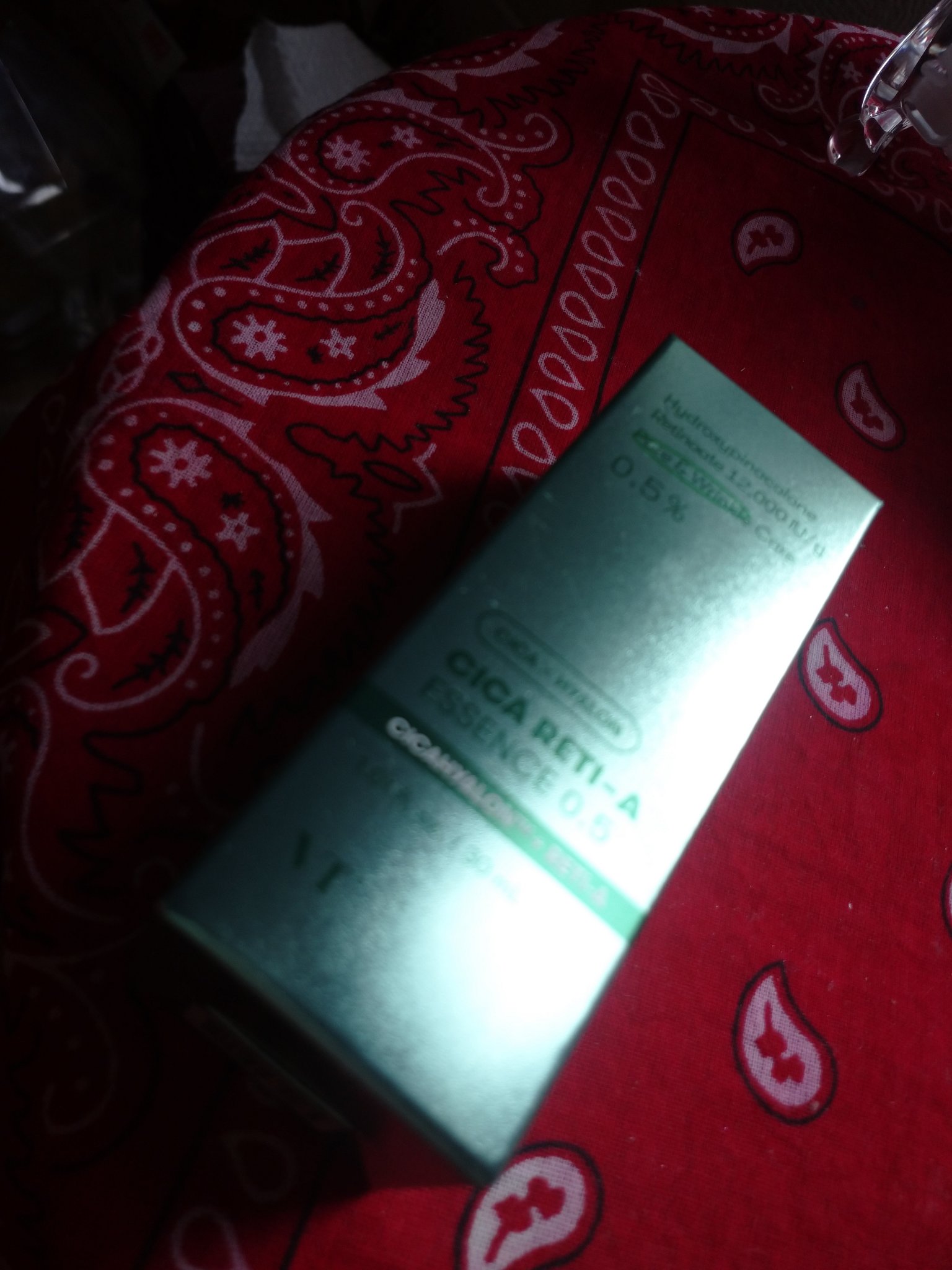 シカレチA エッセンス0.5/VT/美容液を使ったクチコミ（1枚目）