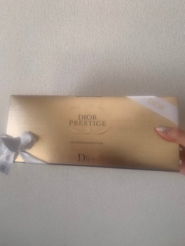 Dior ディオール フェイシャル コットンのクチコミ「デパコス王道✨

Diorディオール フェイシャル コットン

メイク汚れしっかり落ちる🥺

.....」（2枚目）