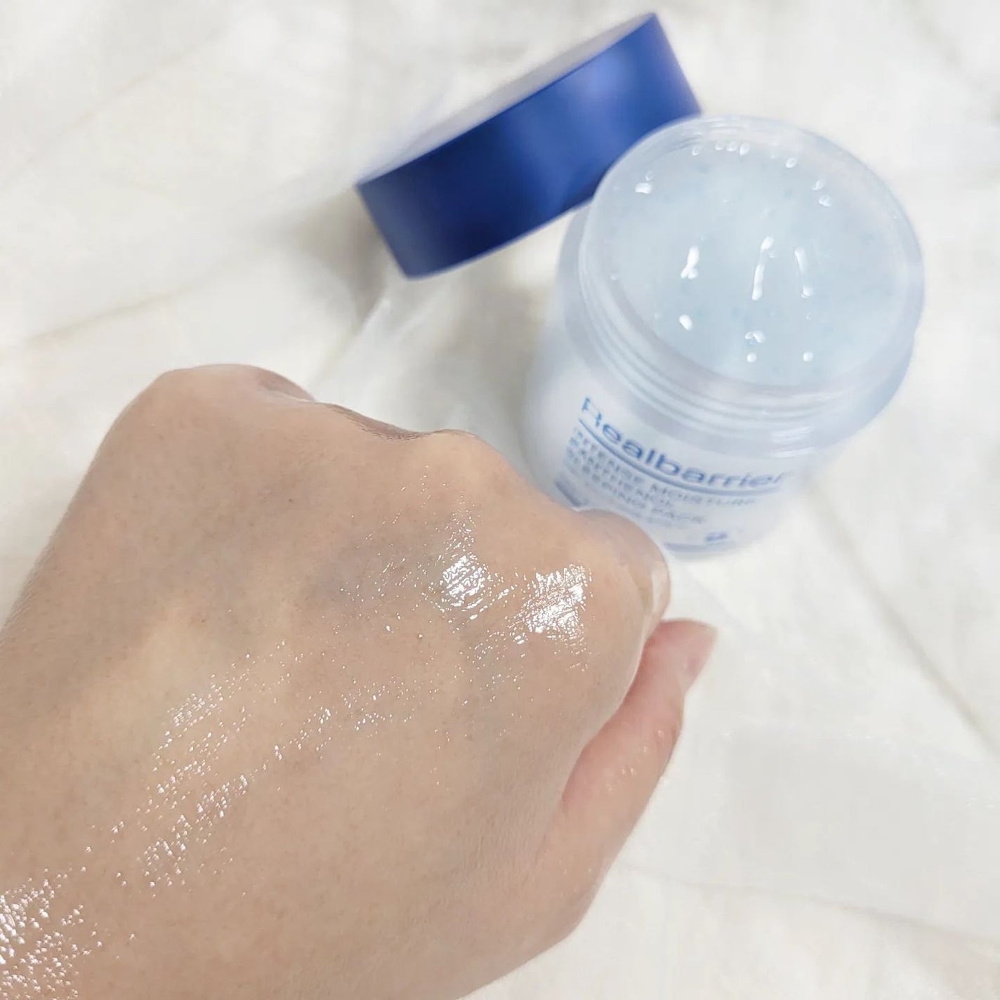 インテンスモイスチャーパンテノールスリーピングパック/Real Barrier/シートマスク・パックを使ったクチコミ(4枚目)