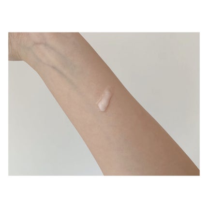 ハンド&ヘア ライトセラム/AUTHENTIC BEAUTY CONCEPT/ハンドクリームを使ったクチコミ(3枚目)